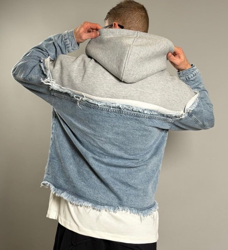 Мъжка блуза с качулка