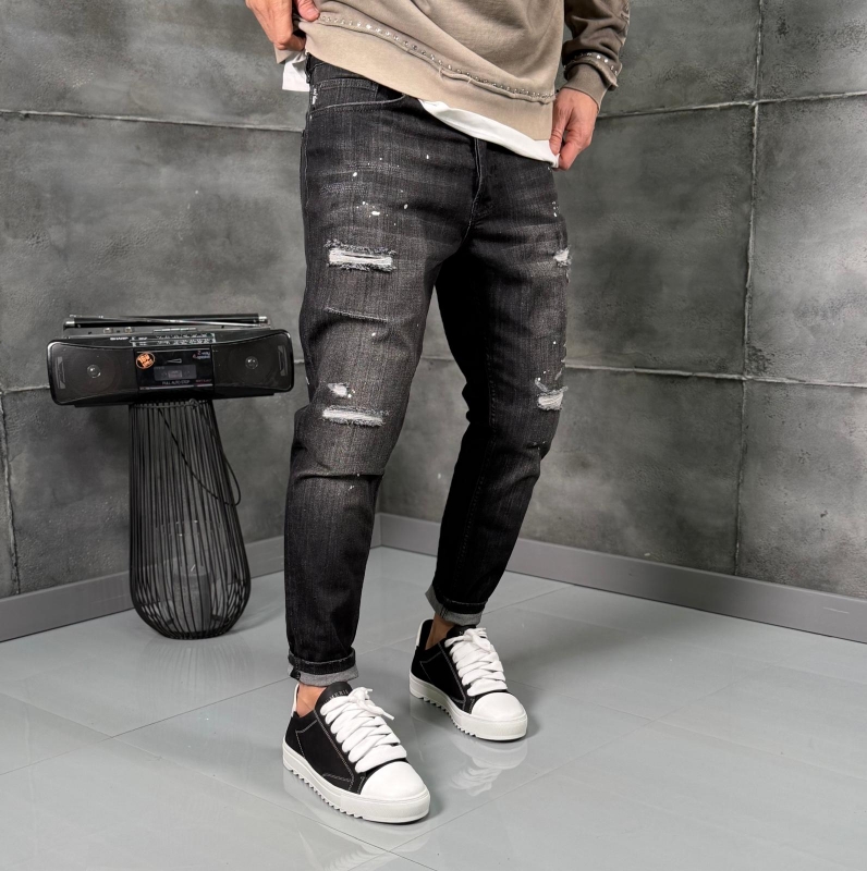 Мъжки дънки Distressed Slim Jeans – Black Edition