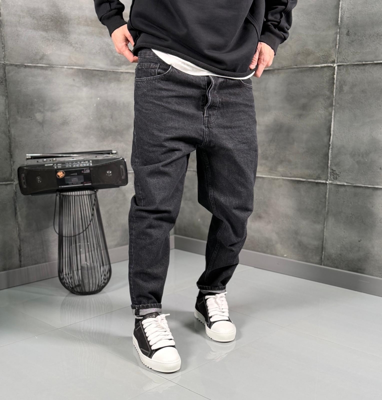 Мъжки дънки THE BLACK ONE