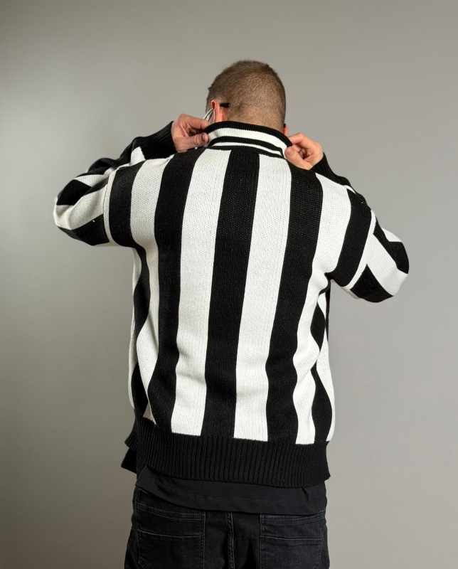 Мъжки пуловер BLACK & WHITE STRIPES