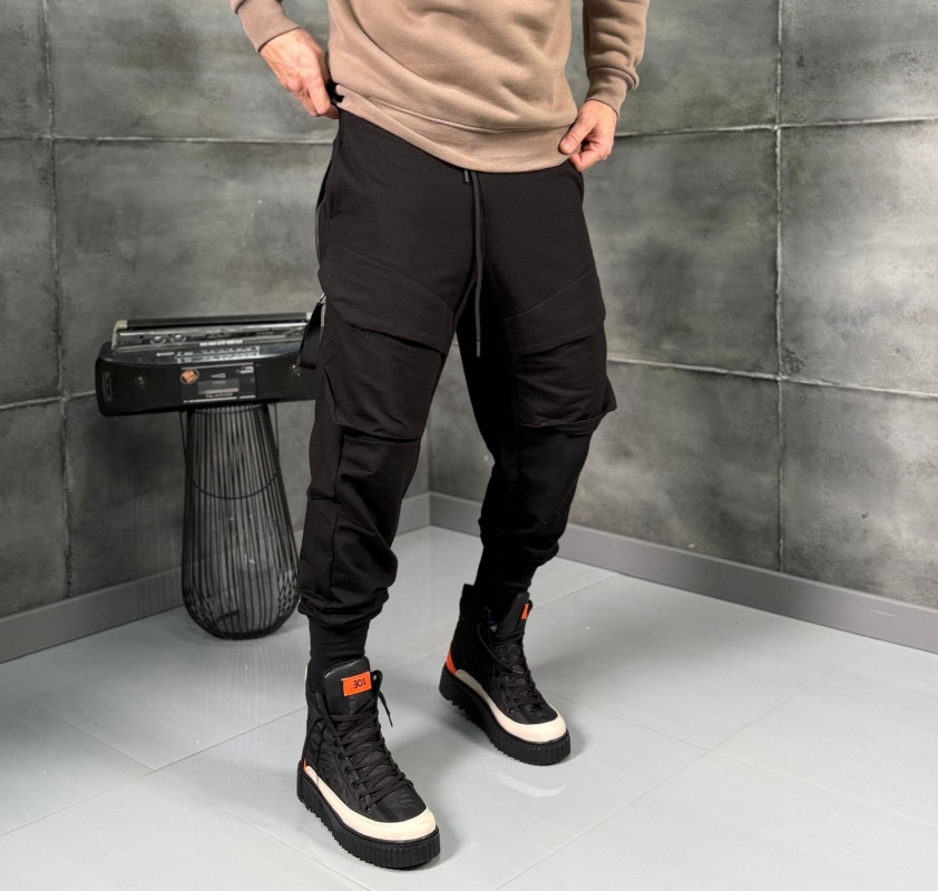 Мъжки спортен панталон Cargo Tech Joggers Black Structure