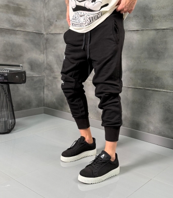 Мъжки спортен панталон Black Street Code